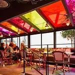 Mama Shelter Hotel