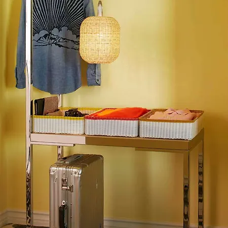 ホテル Mama Shelter