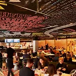 Hotel Mama Shelter 4*