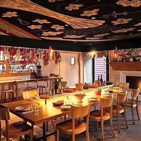Mama Shelter Hotel