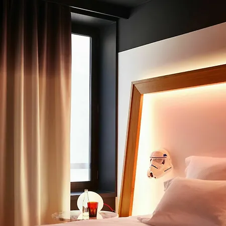 Hotel Mama Shelter