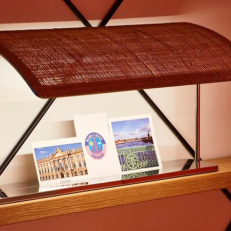 호텔 Mama Shelter 4*