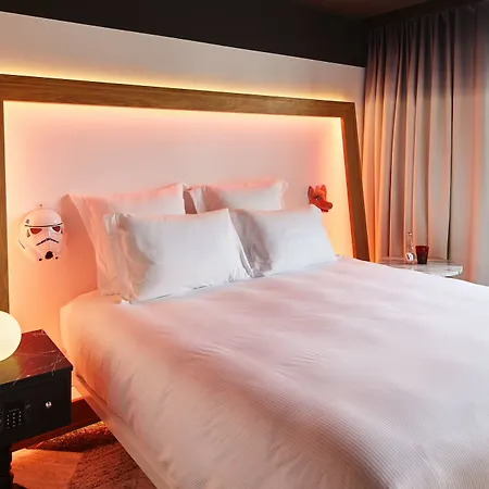 Mama Shelter Hotel