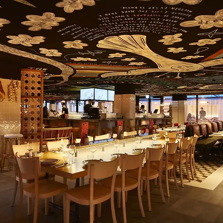 Hotel Mama Shelter 4*