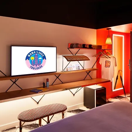 Mama Shelter Otel 4*