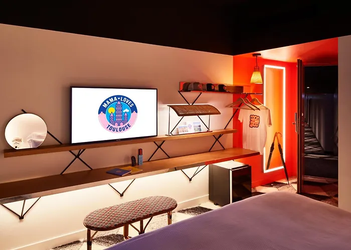 Mama Shelter Hotell 4*